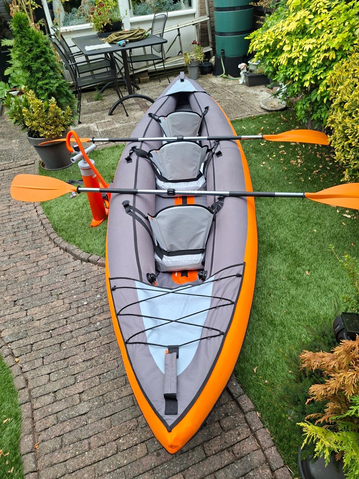 Solide opblaasbare kajak met dropstitch-bodem - 3 zitjes, Watersport en Boten, Kajaks, Ophalen, Opblaasbaar, Zo goed als nieuw