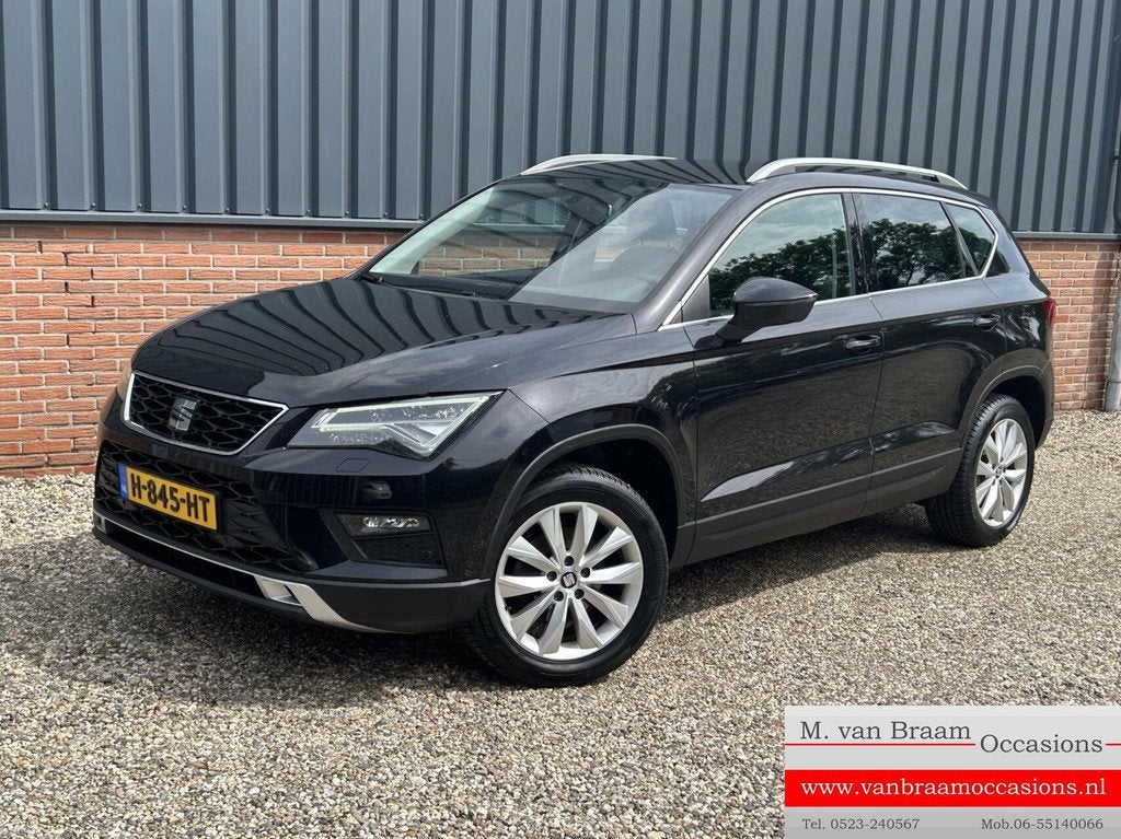 Seat Ateca 1.5 TSI Style Navigatie/Ecc/Pdc/El-Kofferklep/Led, 4 cilinders, Ateca, Zwart, Bedrijf