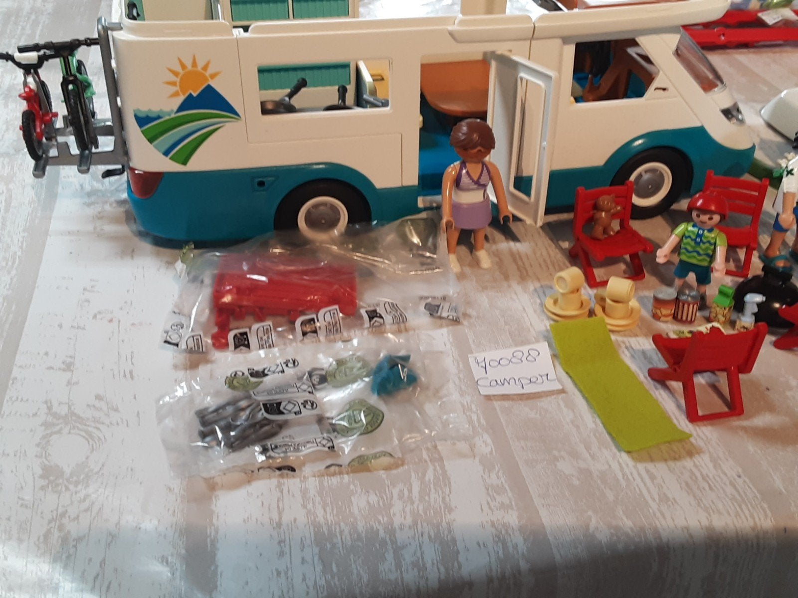 70088 camper met familie op vakantie., Ophalen of Verzenden, Zo goed als nieuw
