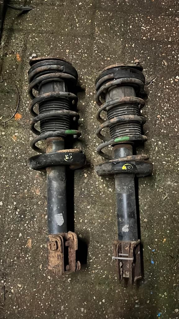 Veerpooten Opel Corsa A voor 1100/1200 enz enz, Ophalen, Gebruikt, Opel