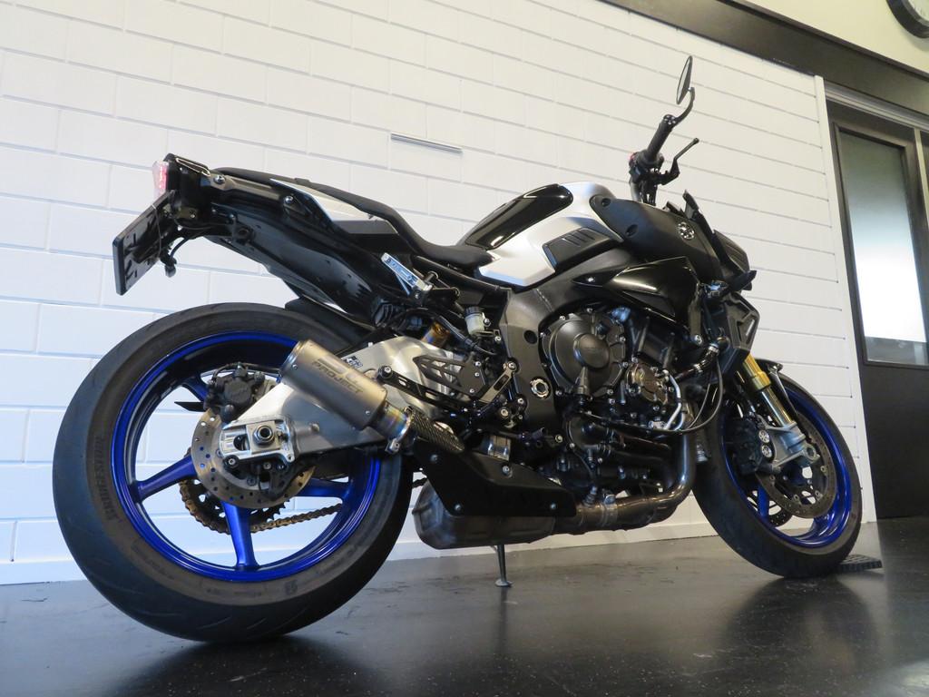 Yamaha MT 10 SP MT10 NIEUWSTAAT! HISTORIE (bj 2020), Bedrijf, 1000 cc, Naked bike