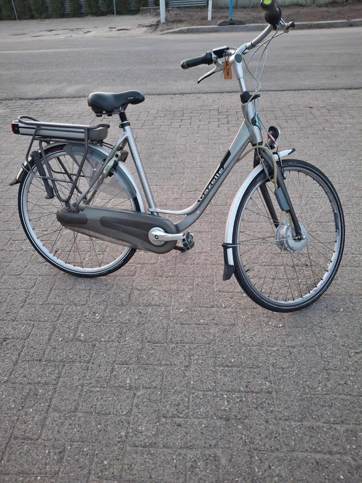 Tk ebike elektrischefiets Gazelle Orange  Vast display, Fietsen en Brommers, Fietsen | Driewielers, Ophalen, Zo goed als nieuw
