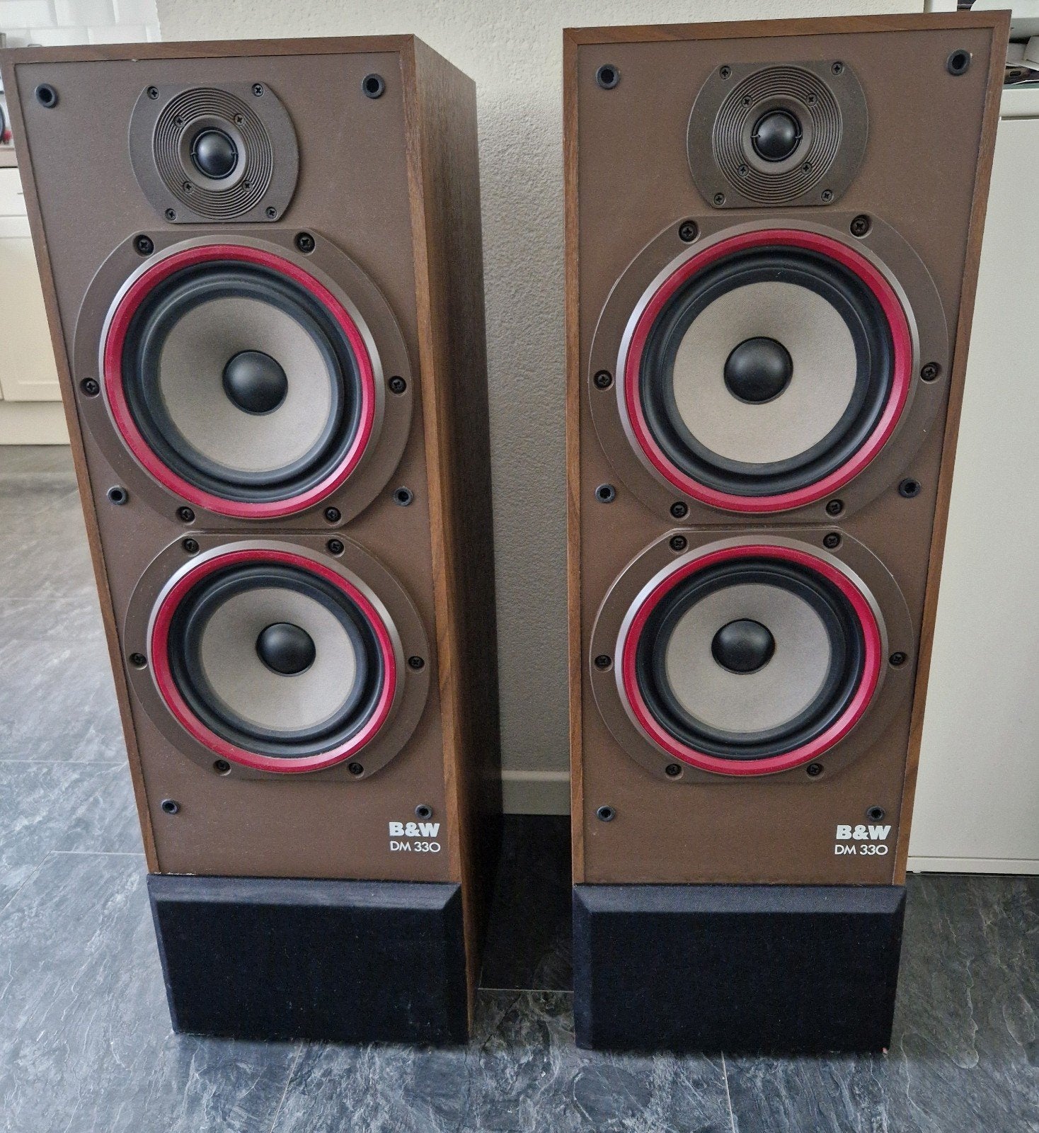 B&W DM330 Vloerstaande Luidsprekers - Vintage Geluid, Audio, Tv en Foto, Ophalen, Vloerstaande luidspreker, Gebruikt, 60 tot 120 watt