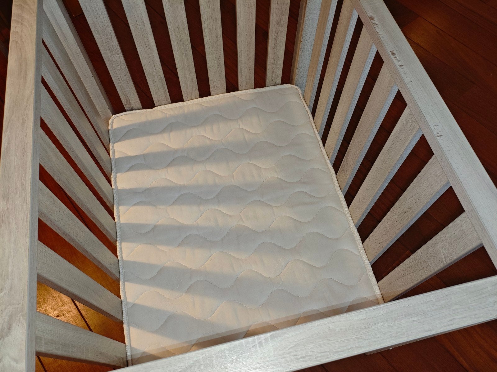 TWF Ledikant - Baby box met matras en lade, Ophalen, Gebruikt, Ledikant