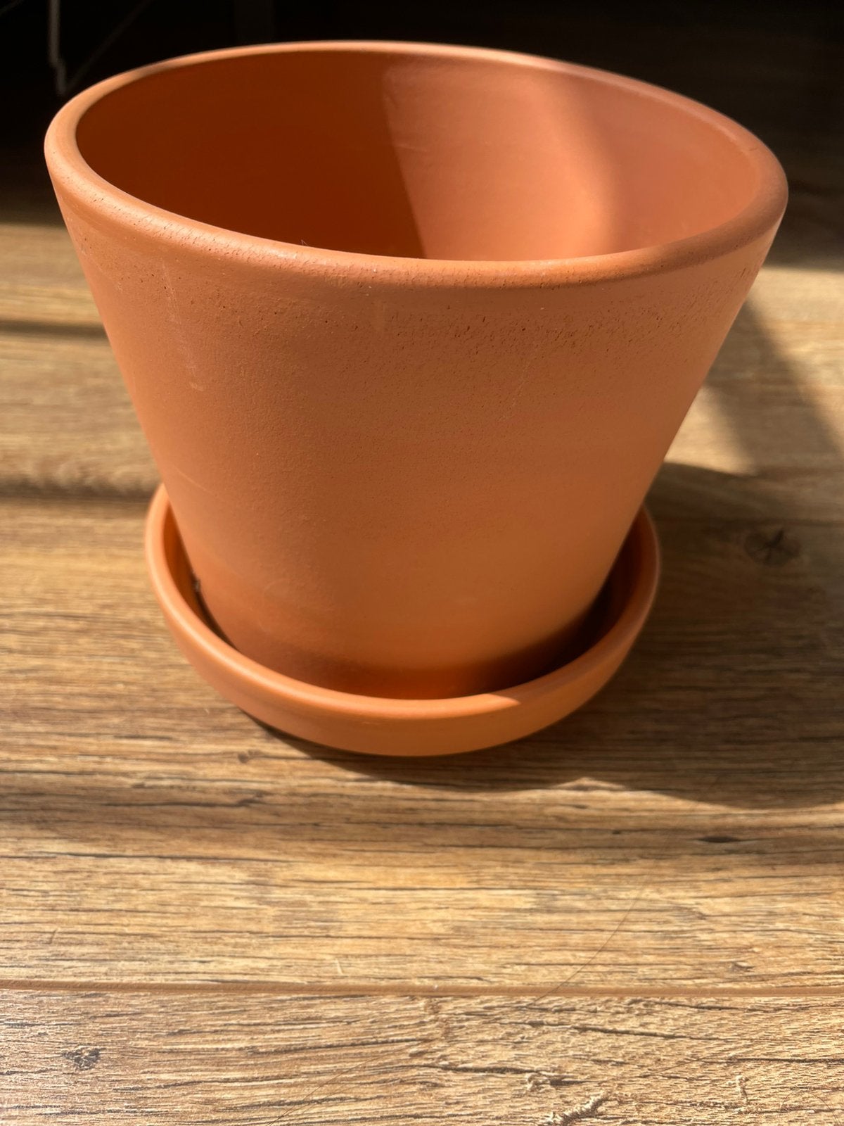 Plantenpot / bloempot gratis ophalen, Tuin en Terras, Bloempotten, Ophalen, Gebruikt, Rond, Aardewerk