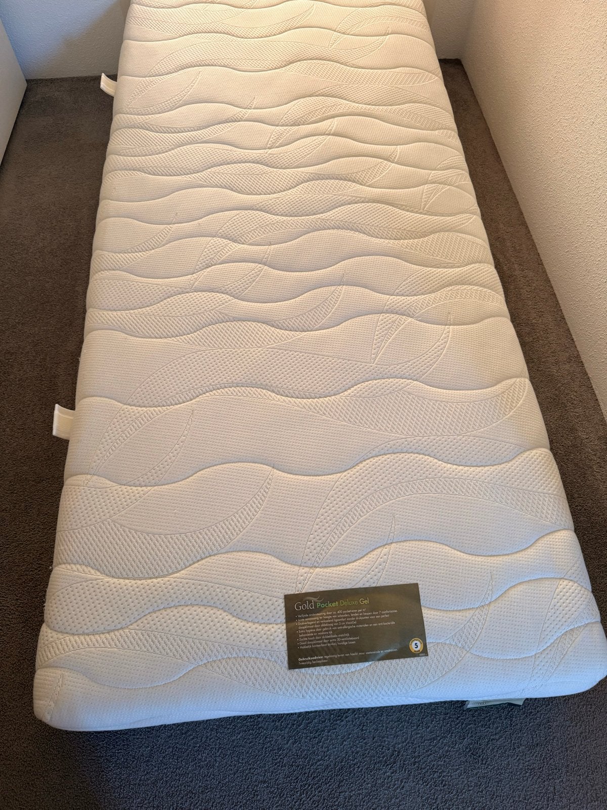 Gold Pocket Deluxe Gel Matras 90x200- Zo goed als nieuw, Ophalen, 90 cm, Eenpersoons, Zo goed als nieuw