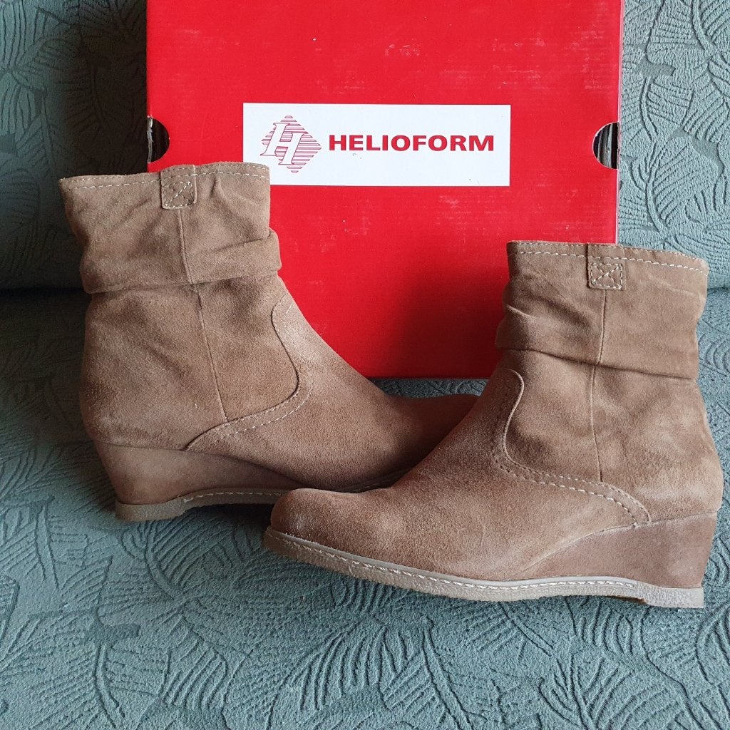 Helioform enkellaarsjes maat 40 laarsjes uitneembaar voetbed, Kleding | Dames, Beige, Lage of Enkellaarzen, Ophalen of Verzenden