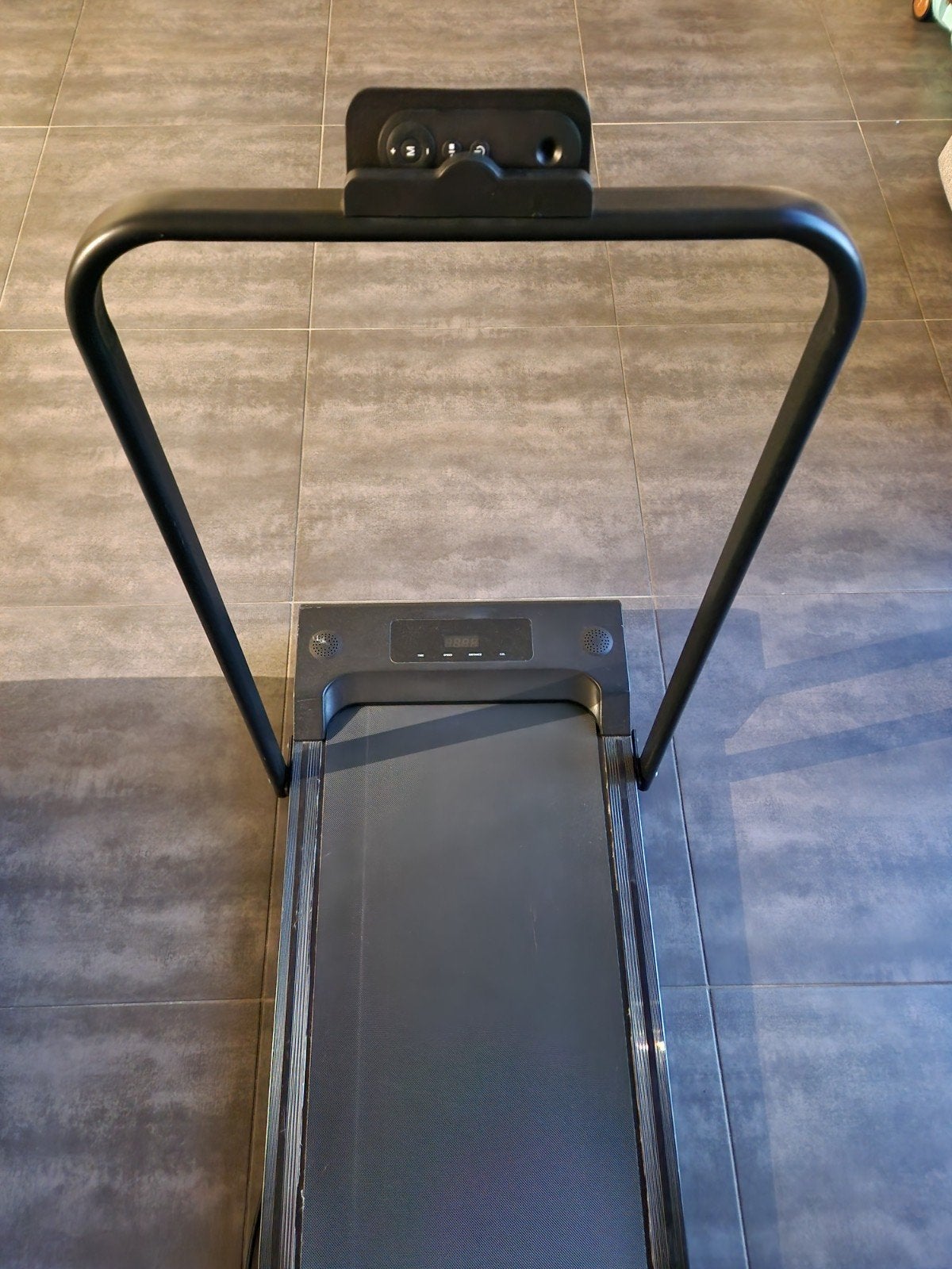 Compacte, inklapbare loopband voor thuisgebruik, Sport en Fitness, Ophalen, Zo goed als nieuw, Metaal, Loopband