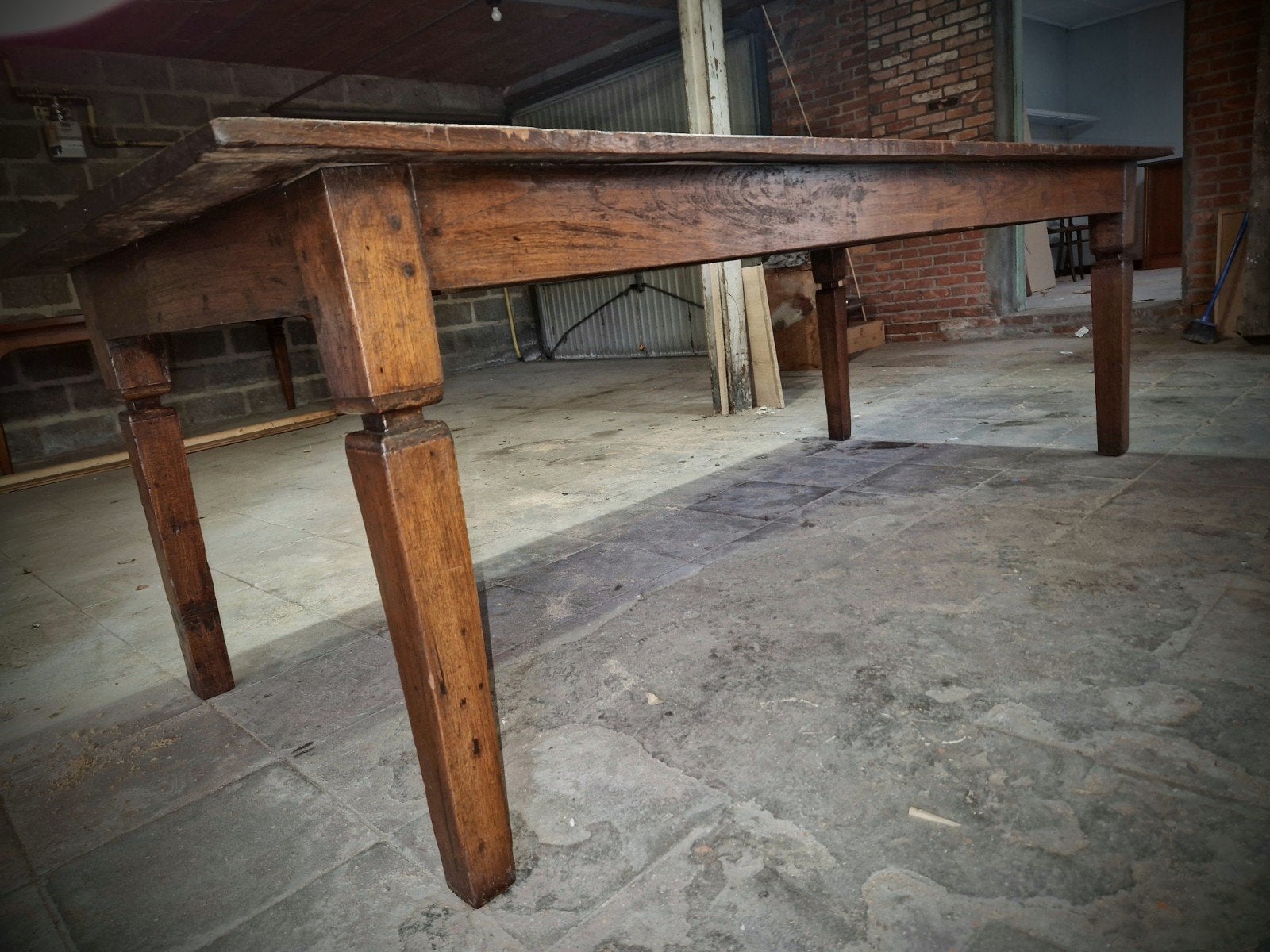 Mooie antieke Franse kloostertafel, Ophalen