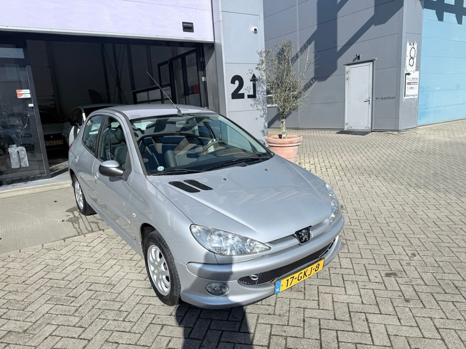 Peugeot 206 1.4 Génération ZEER NETTE STAAT! AIRCO! 5DEURS, Auto's, Voorwielaandrijving, Metallic lak, Stof, 4 cilinders