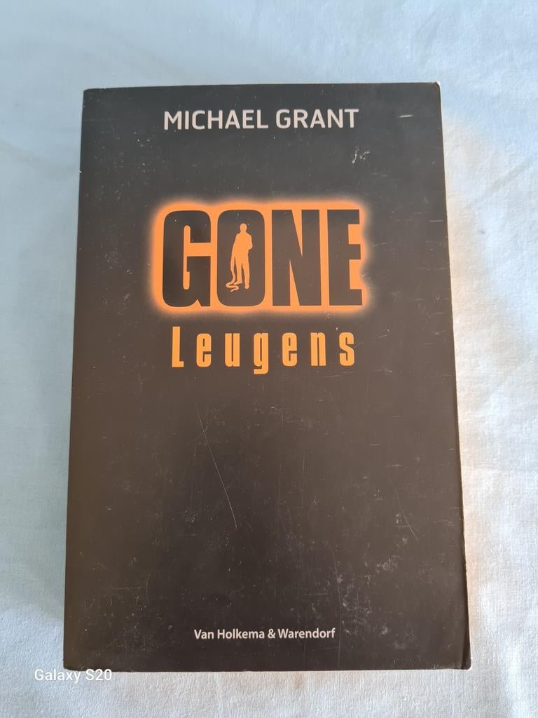 Gone: Leugens - Michael Grant (Boek), Boeken, Ophalen of Verzenden, Gelezen, Michael Grant, Nederland