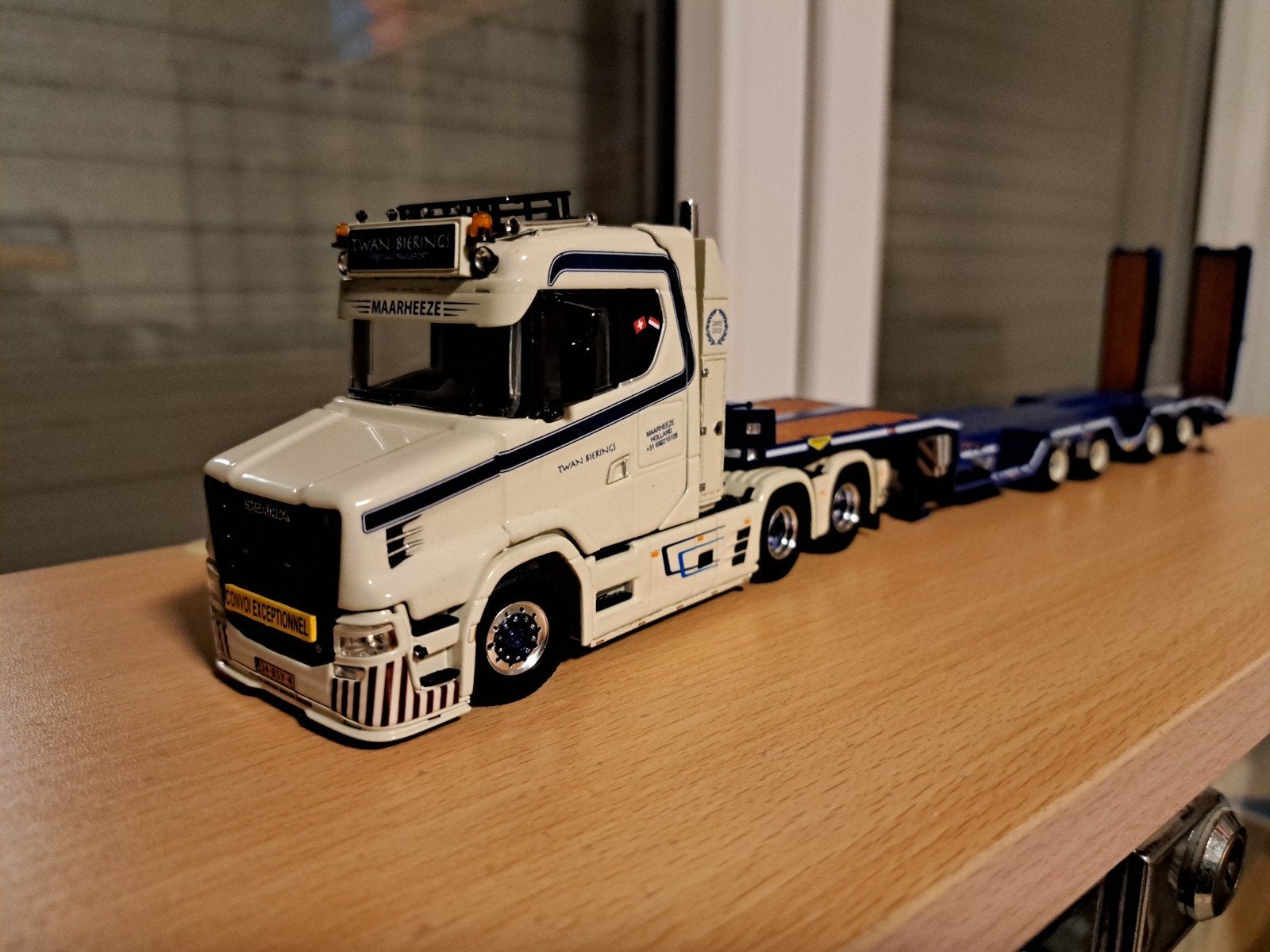 WSI Scania Torpedo Twan Bierings, Hobby en Vrije tijd, Modelauto's | 1:50, Ophalen of Verzenden, Nieuw, Bus of Vrachtwagen, Wsi