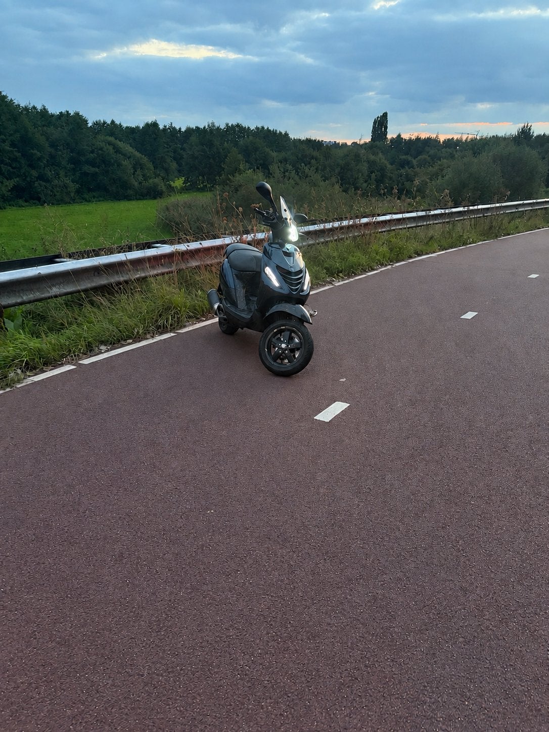 piaggio zip 4t 2v, Ophalen, Maximaal 45 km/u, Zip, Zo goed als nieuw