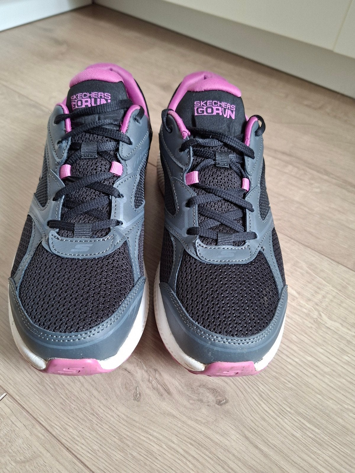 Skechers performance go run mt 8/38, Overige merken, Hardloopschoenen, Ophalen of Verzenden, Zo goed als nieuw