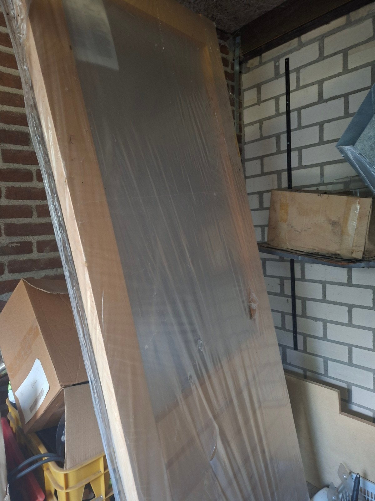 Schuurdeur van vurenhout met draadglas., Ophalen, 80 tot 100 cm, Nieuw, Buitendeur