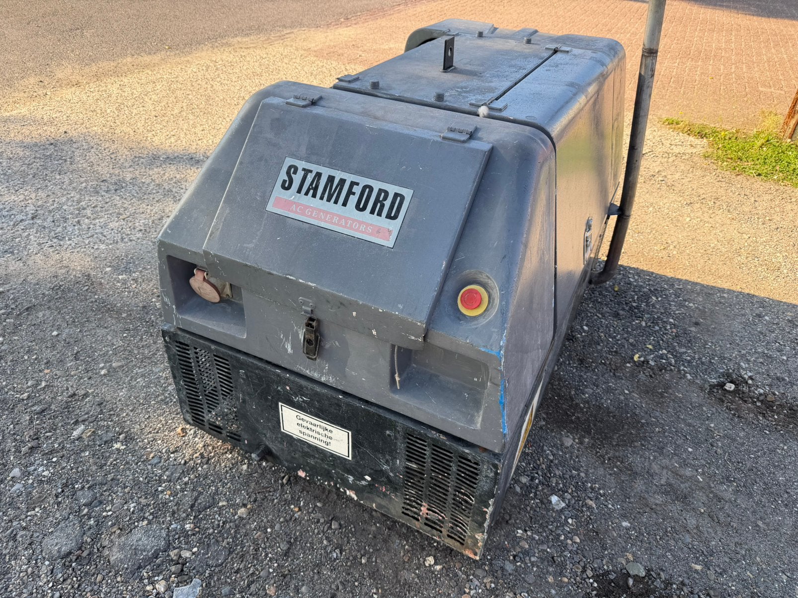 15 KVA aggregaat 230/400V Lister diesel Stamford generator, Ophalen, Gebruikt, 10 tot 30 kVA, Elektrisch startend