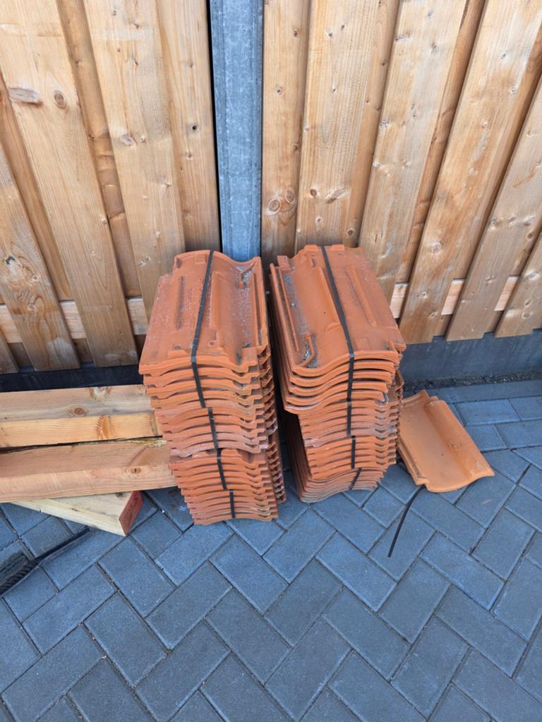 Restant dakpannen monier 6 Hollander v, Ophalen, Steen of Klei, Zwart, Minder dan 5 m²