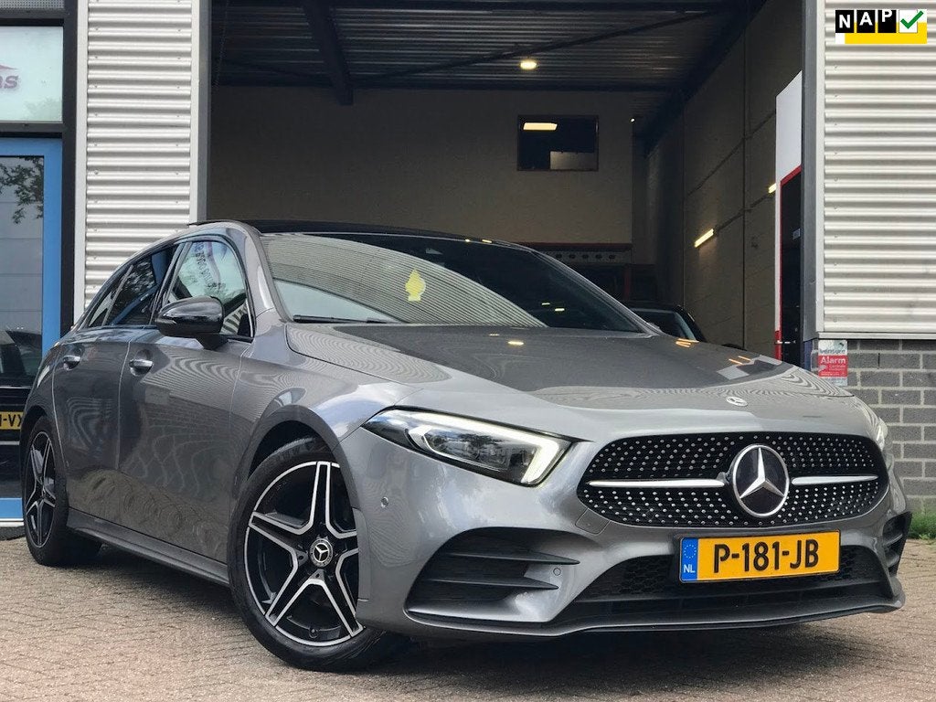 Mercedes-Benz A-klasse 180 Business Solution AMG|Pano|keyles, Auto's, Mercedes-Benz, Bedrijf, Te koop, A-Klasse, ABS, Achteruitrijcamera
