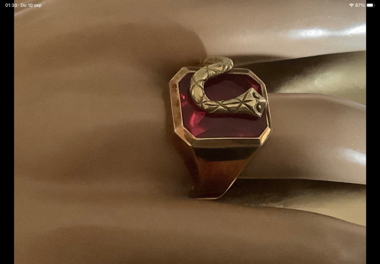 Prachtige vintage gouden ring Robijn edelsteen / slang 14 k, 20 of groter, Verzenden, Heer, Zo goed als nieuw