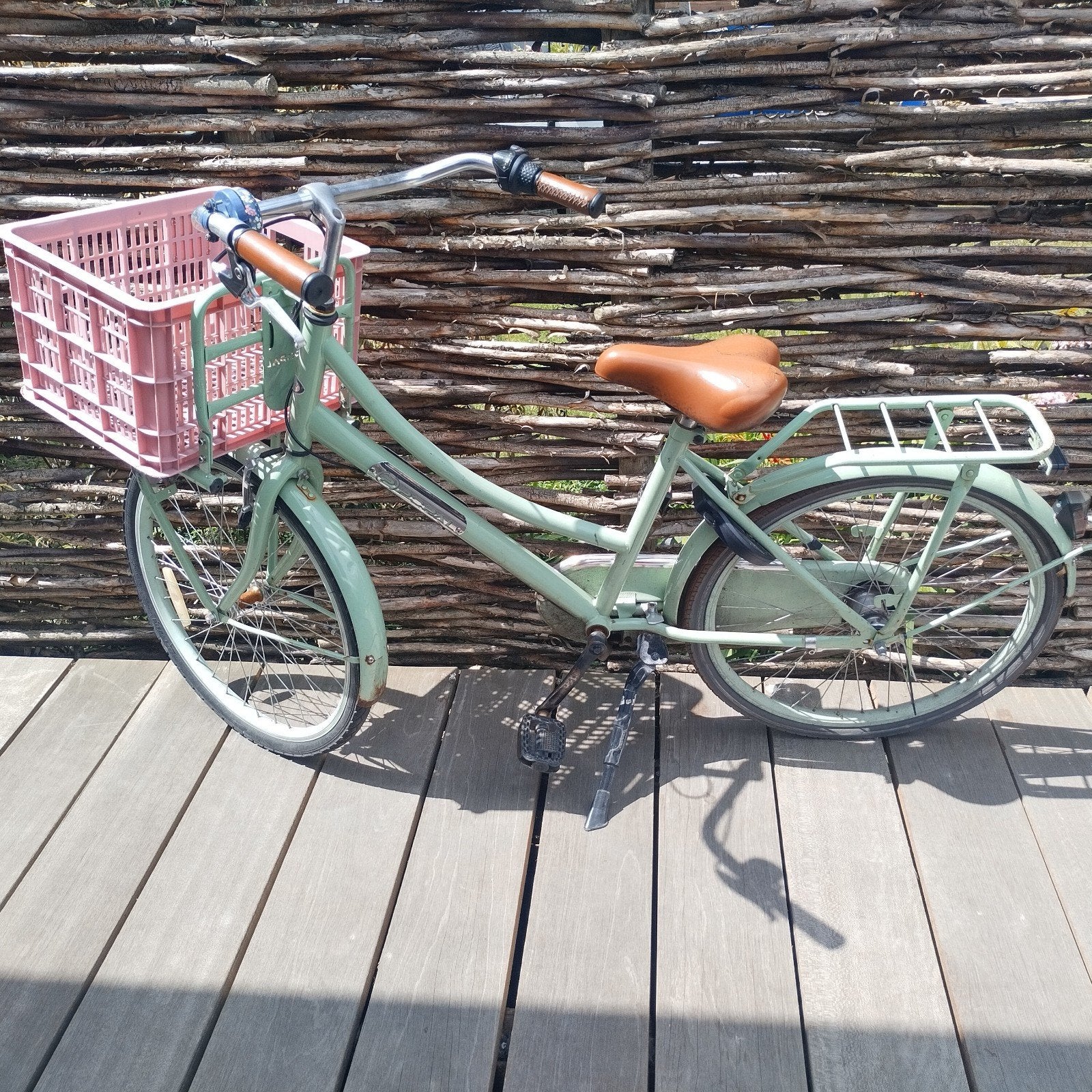 Leuke fiets met mandje - versnellingskabel kapot, Ophalen