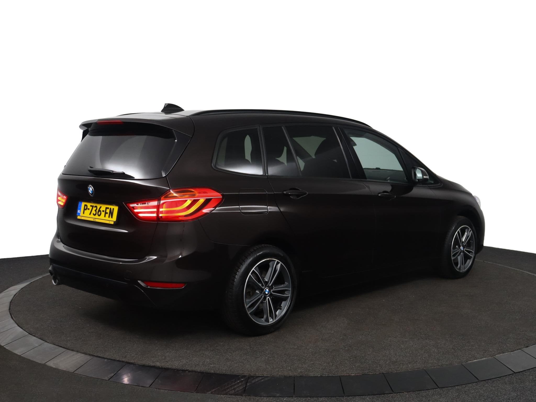 BMW 2 Serie Gran Tourer 216i Executive | Cruise Control | Ve, Auto's, 12 maanden, Gebruikt, Euro 6, Automatische klimaatregeling