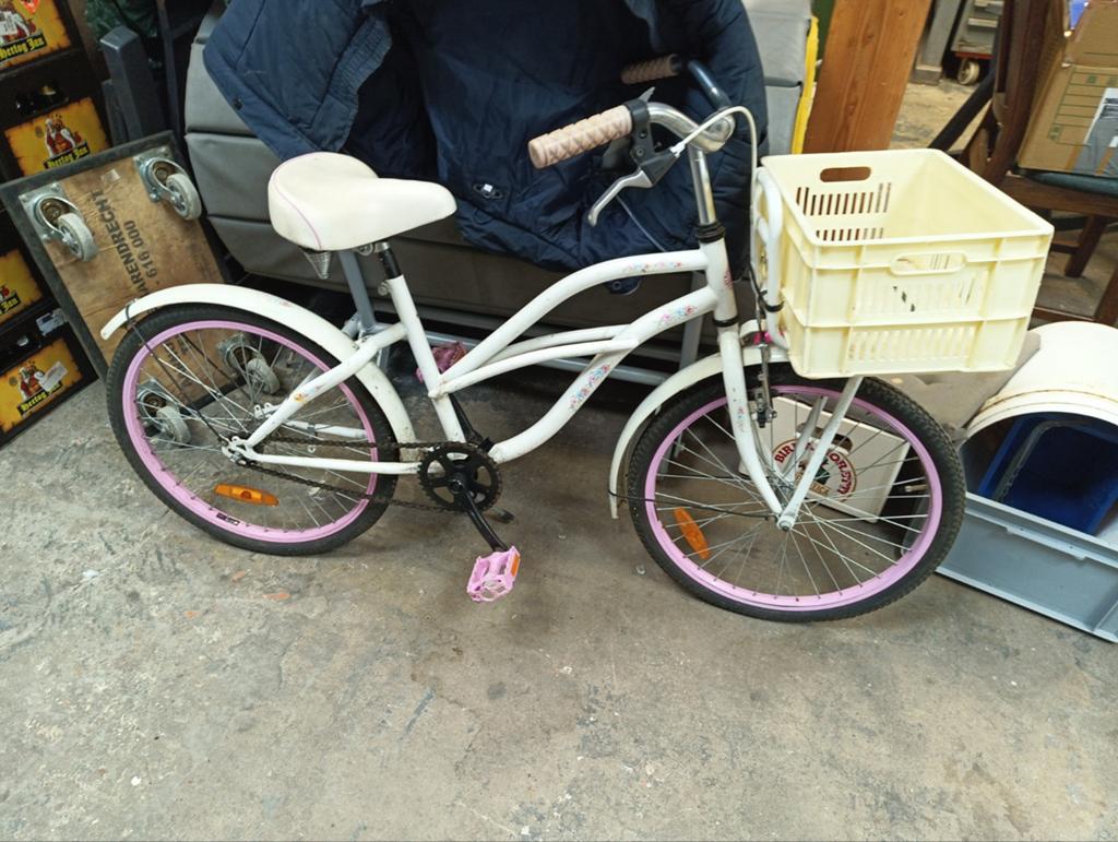 Leuke kinderfiets met mandje, gebruikssporen, Ophalen, Terugtraprem, Gebruikt, Onbekend