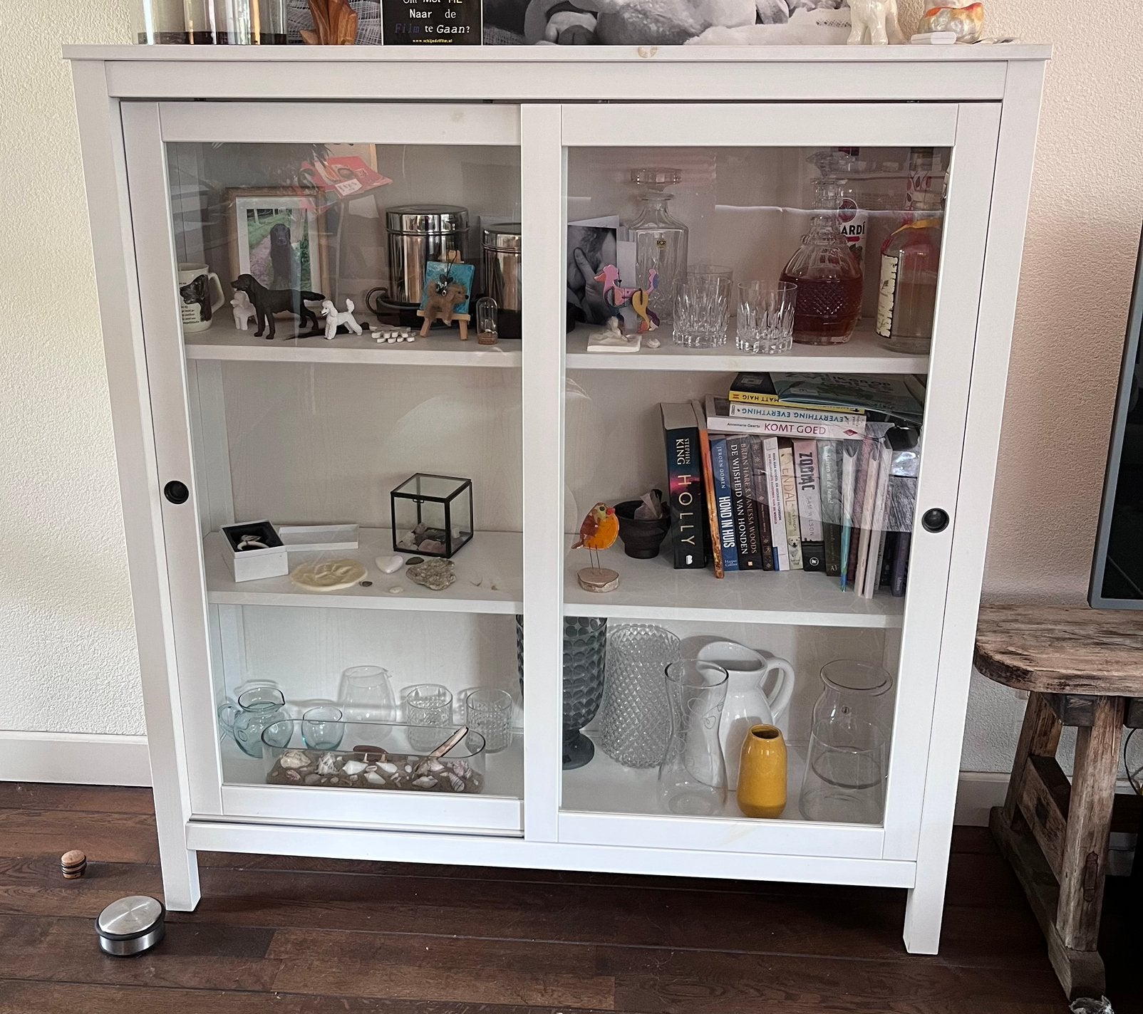 Ikea Hemnes vitrinekast, Ophalen, 100 tot 150 cm, 100 tot 150 cm, Zo goed als nieuw