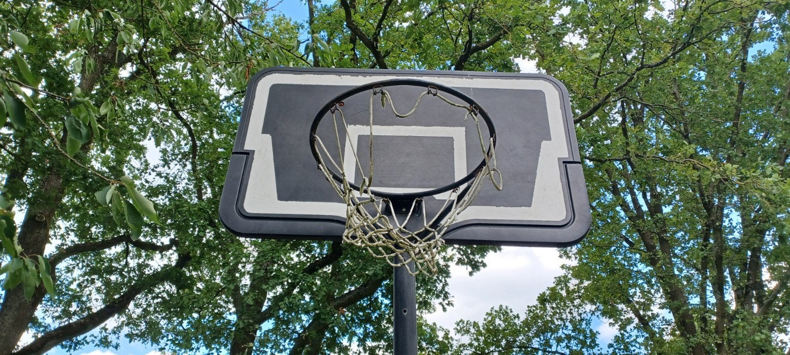 verstelbare basketbalpaal  (met waterreservoir), Sport en Fitness, Basketbal, Ophalen, Gebruikt, Ring, Bord of Paal
