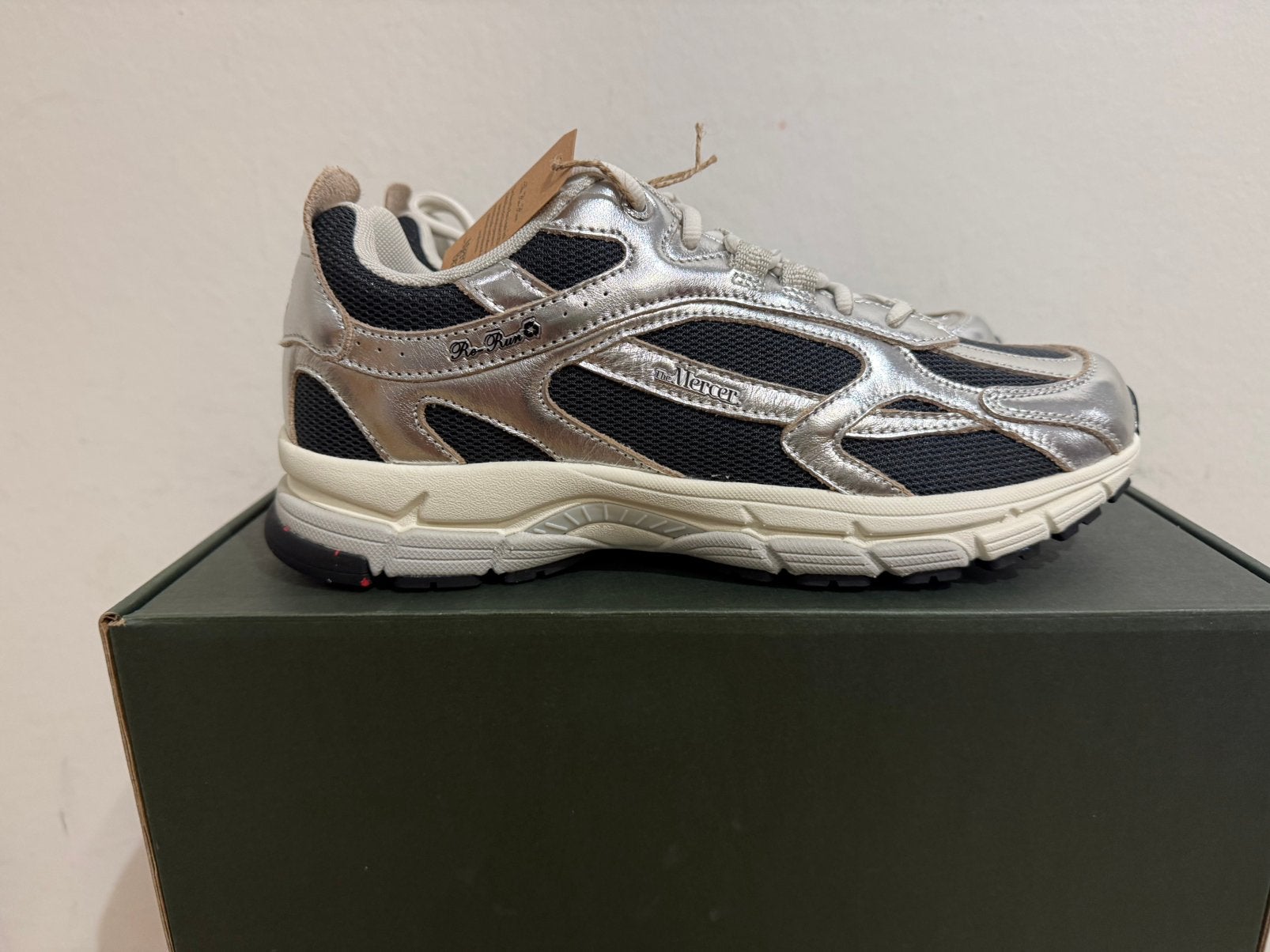 Te koop nieuwe Mercer Re Run Pineapple 2.0 Multicolor, Postlaan 3, Mercer, Nieuw, Ophalen of Verzenden