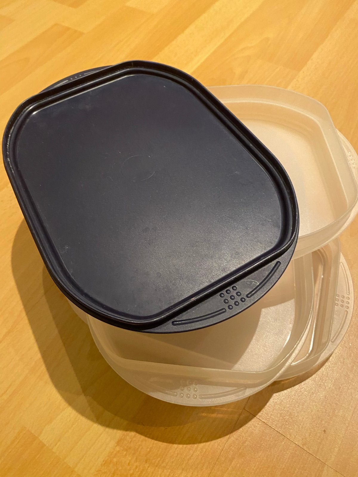 Tupperware vleeswarendoosjes - 3 lagen met deksel, Gebruikt, Overige kleuren, Bewaardoos, Ophalen of Verzenden