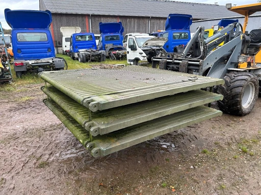 Diversen Aluminium oprijplaat 20 ton klep