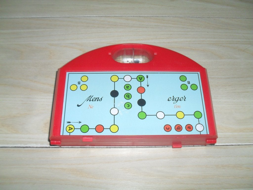 Mens erger je niet! reisspel, Hobby en Vrije tijd, Gezelschapsspellen | Bordspellen, Een of twee spelers, Ophalen, Zo goed als nieuw