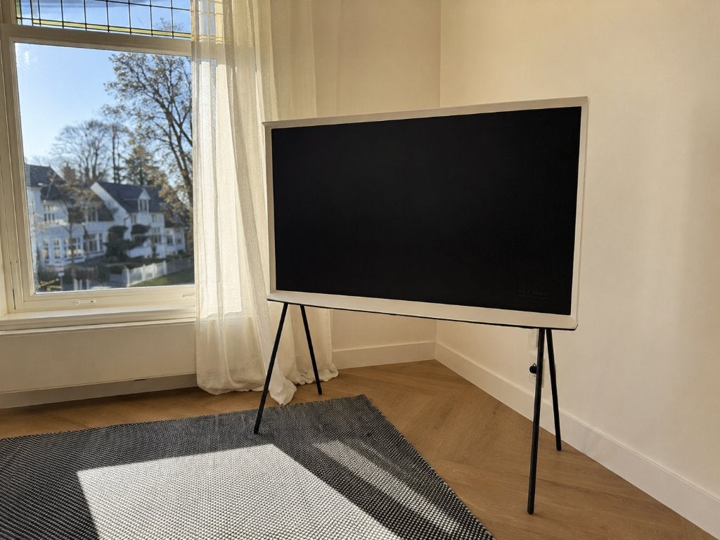 Samsung The Serif 55 inch QLED Design TV | Wit, Audio, Tv en Foto, Ophalen, QLED, 50 Hz, Zo goed als nieuw