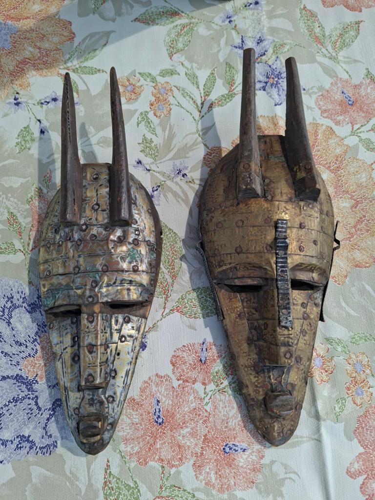 Set van 2 Afrikaanse maskers - Hout en metaal, Ophalen of Verzenden