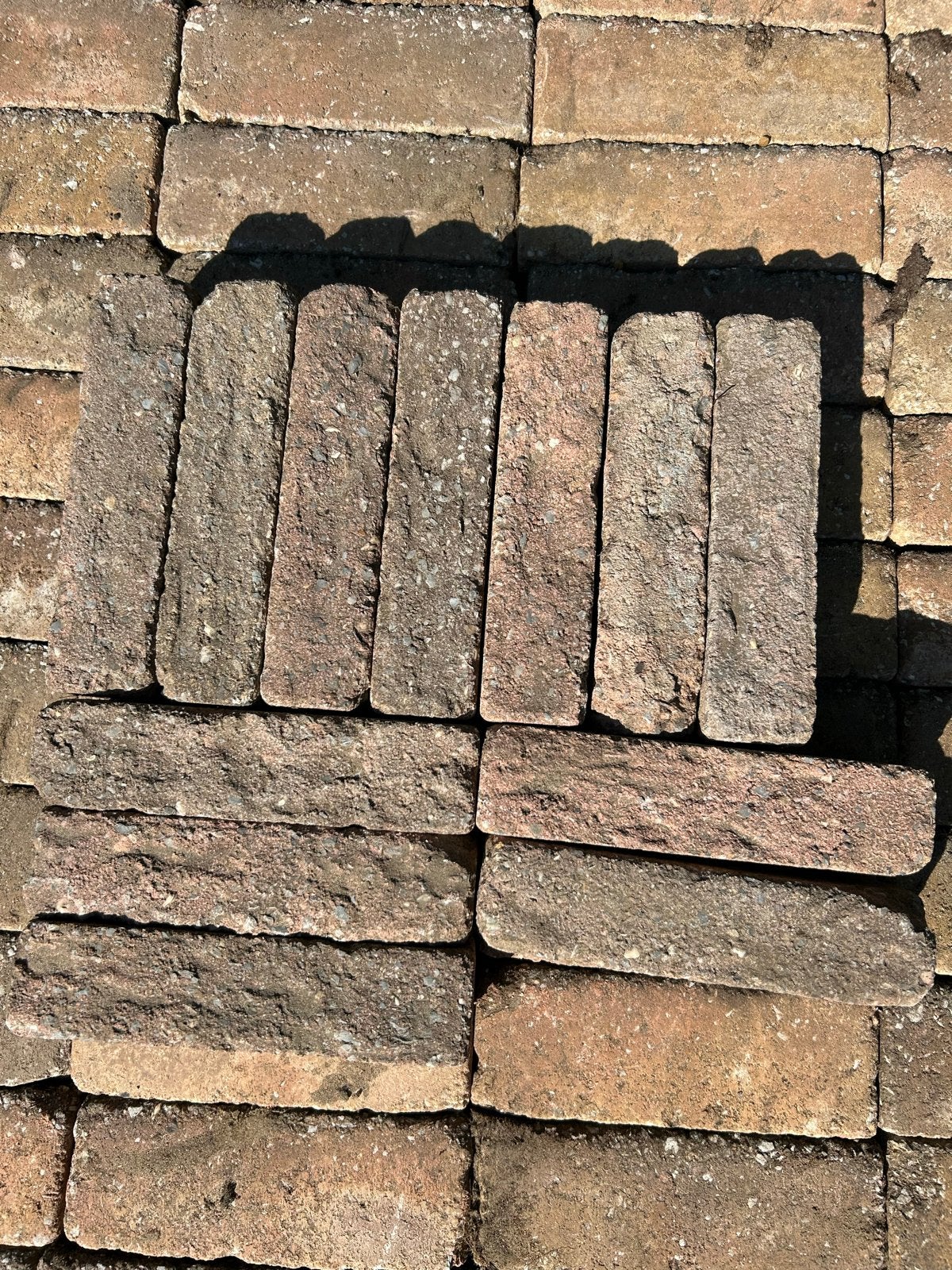 Gratis lot rode klinkers, Tuin en Terras, Tegels en Klinkers, Ophalen, Gebruikt, Beton, Klinkers