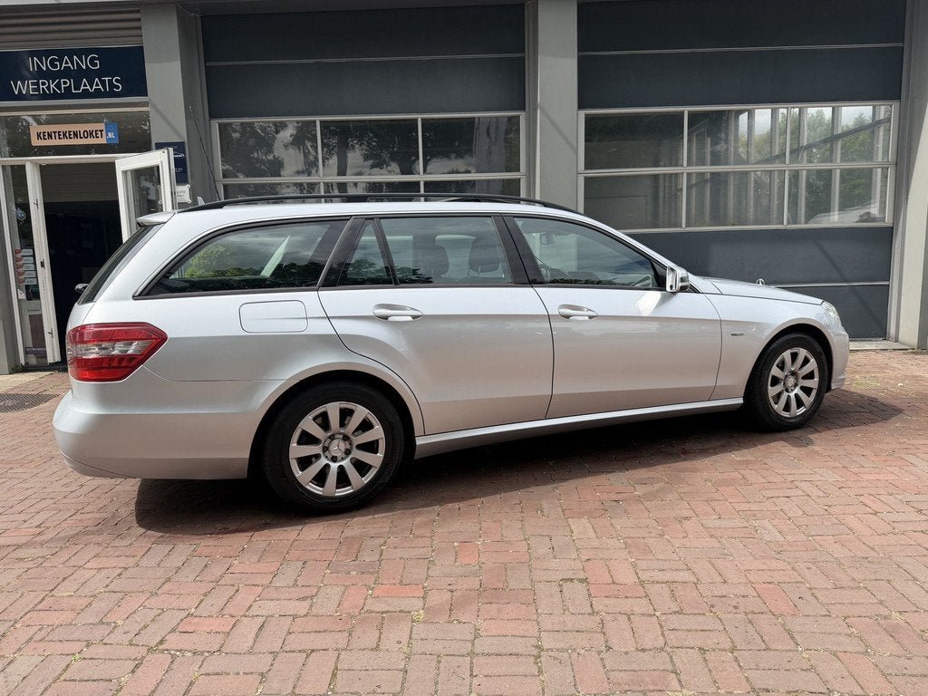 Mercedes-Benz E-Klasse Estate 200 CDI Business Class Avantga, Auto's, Automaat, Euro 5, Gebruikt, Diesel