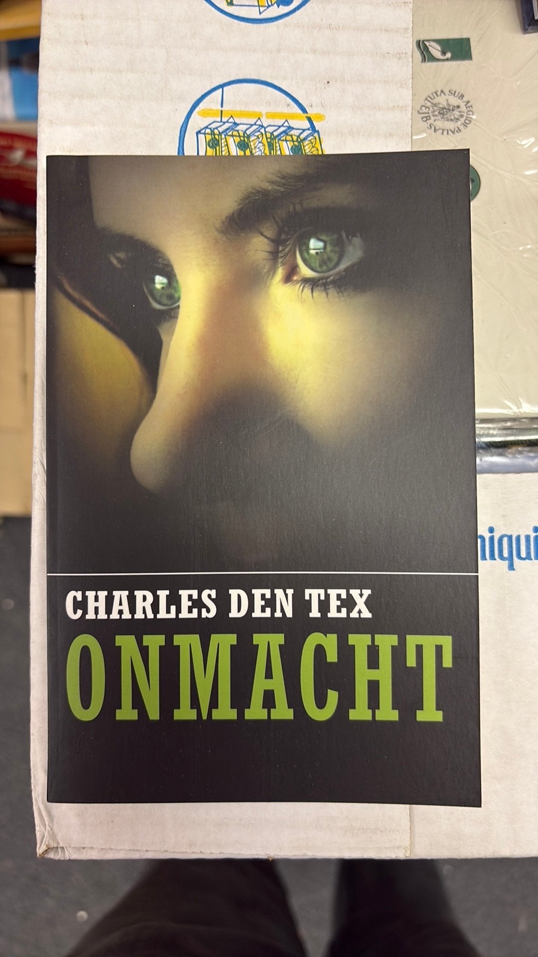 Charles den Tex - Onmacht, Ophalen of Verzenden, Zo goed als nieuw, Charles den Tex