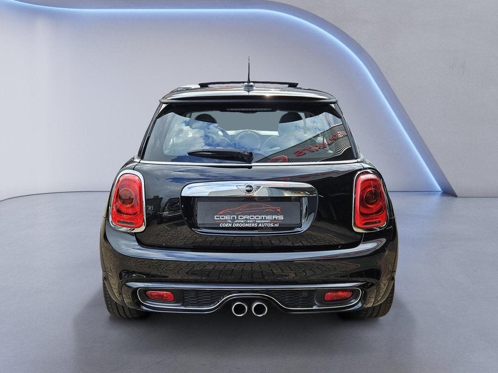 Mini Cooper S 2.0 Chili Serious Business /Apple Carplay/Pano, Auto's, Voorwielaandrijving, 1998 cc, Gebruikt, Euro 6