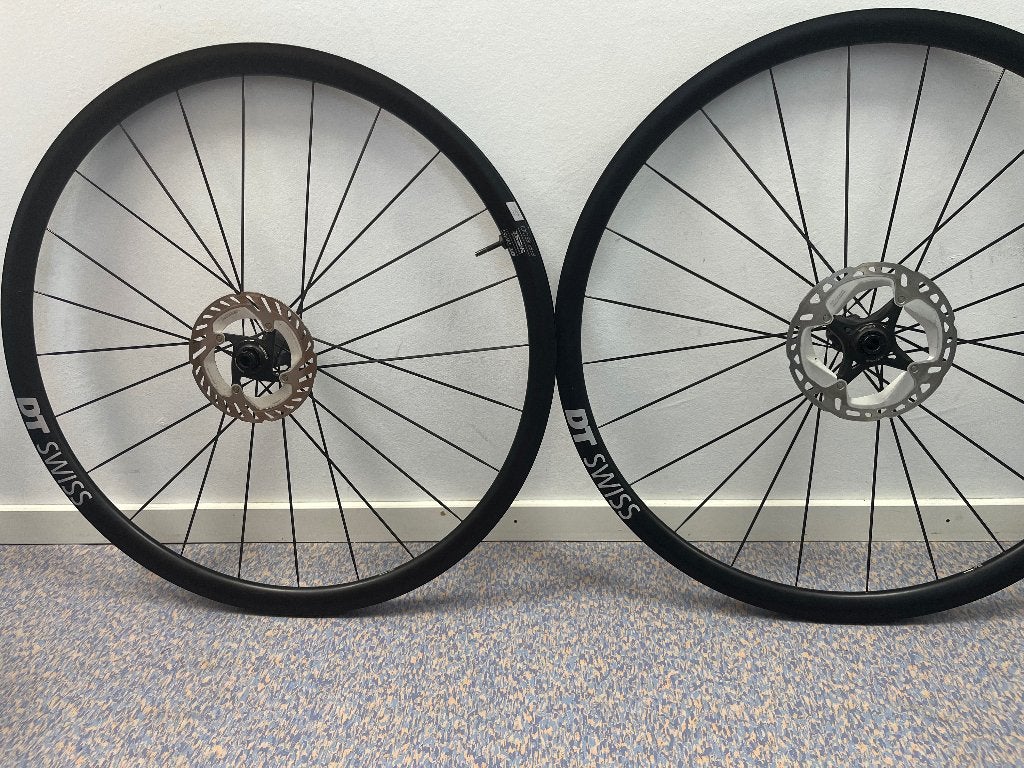 DT Swiss Wielen ar 1600 spline 30, DT Swiss, Zo goed als nieuw, Aluminium, Racefiets
