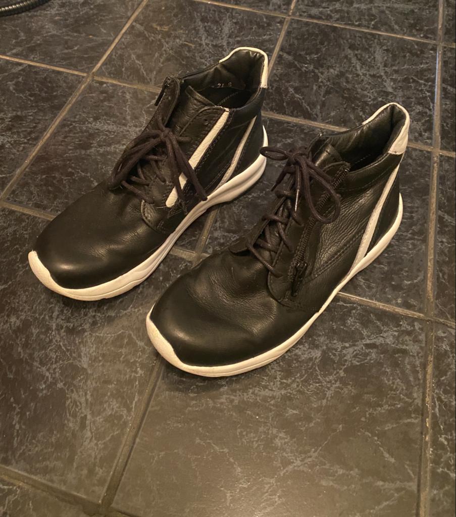 Tka Wolky sportieve schoenen 38, Kleding | Dames, Schoenen, Ophalen of Verzenden, Zo goed als nieuw, Zwart, Sneakers of Gympen