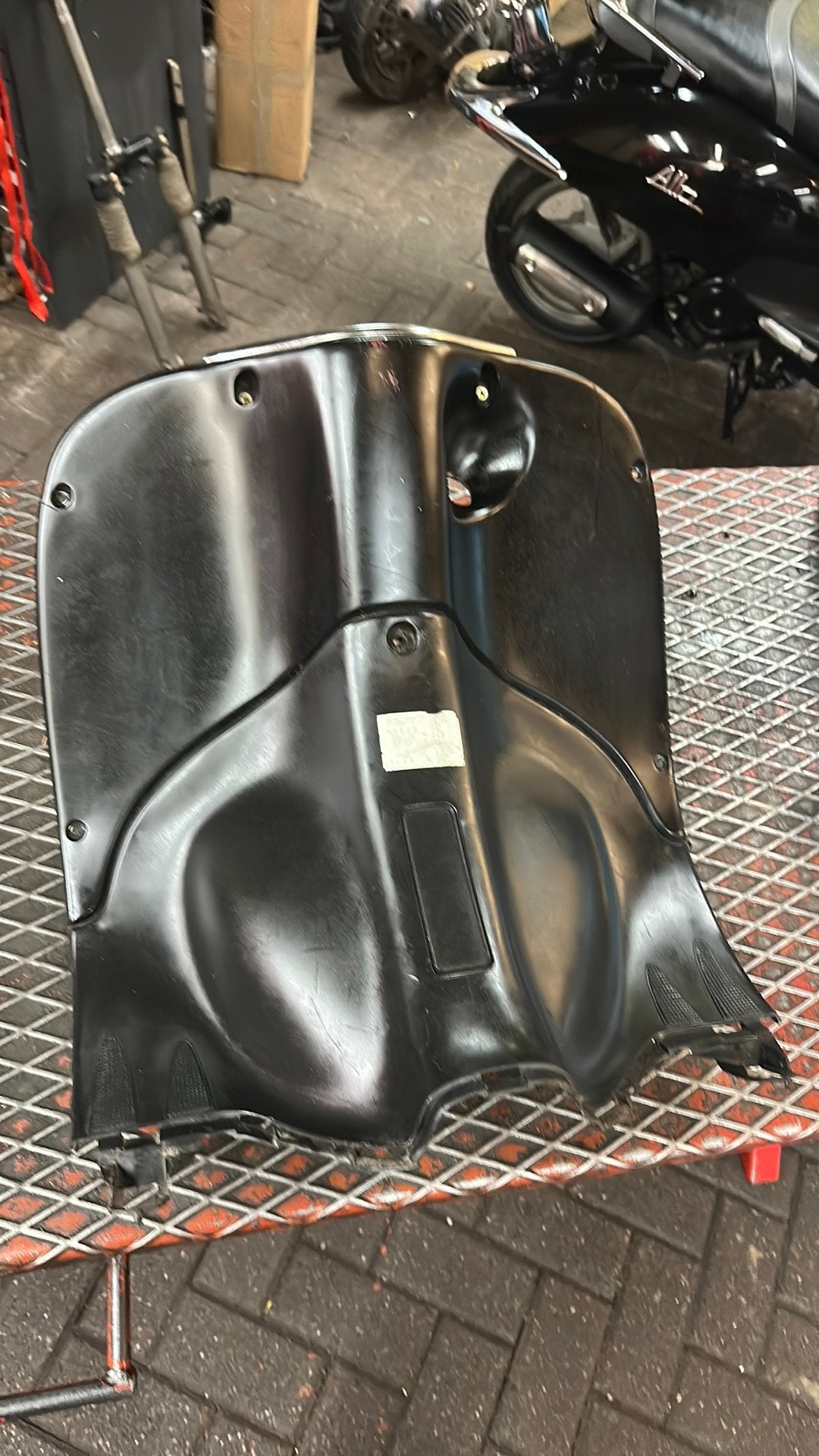 Beenschild retro scooter, Fietsen en Brommers, Ophalen of Verzenden, Zo goed als nieuw, Kap, Overige merken