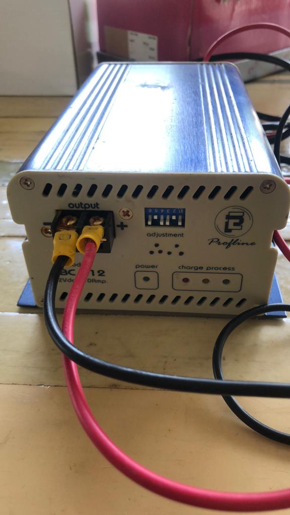 Lbc 400 batterij oplader, Auto-onderdelen, Accu's en Toebehoren, Ophalen