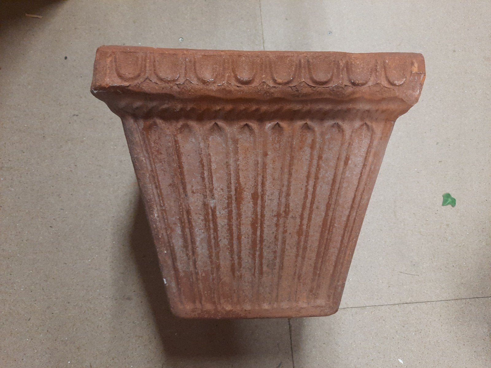 Terra cotta bloembak, Ophalen, Rond, Steen