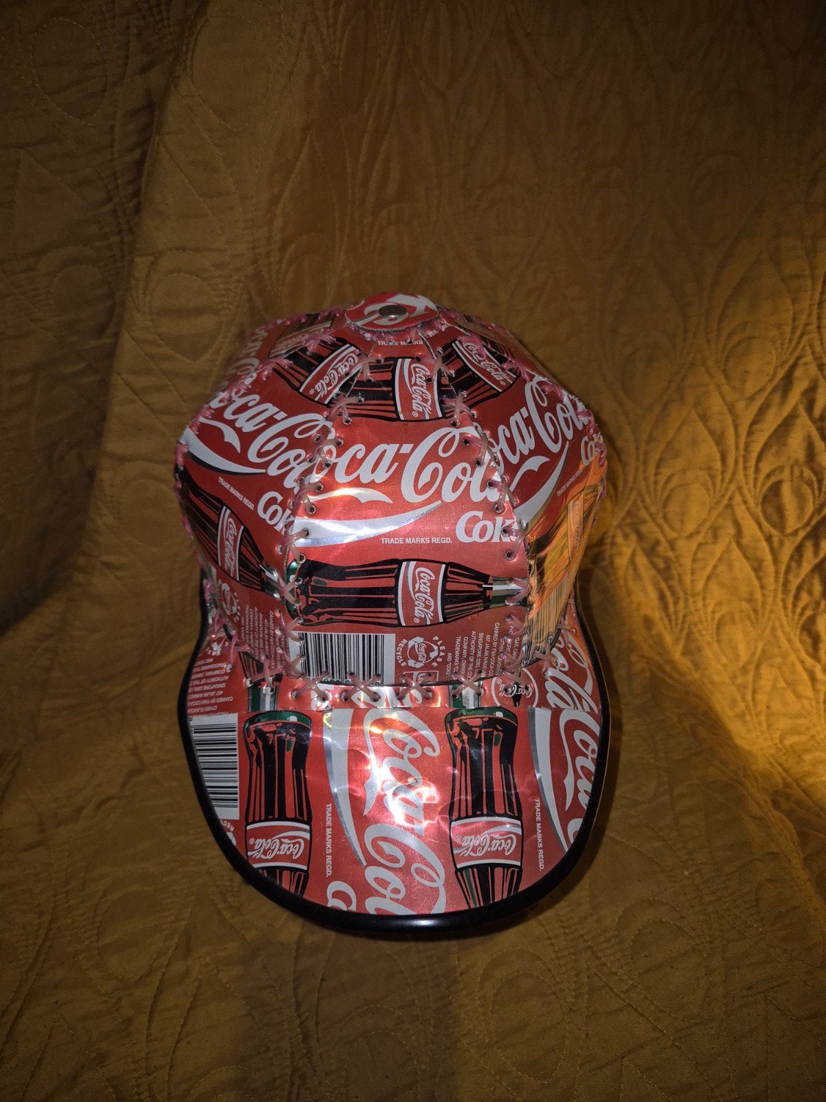 Unieke Coca-Cola Pet - Handgemaakt van blikjes, Pet, Gedragen, Handgemaakt, One size fits all