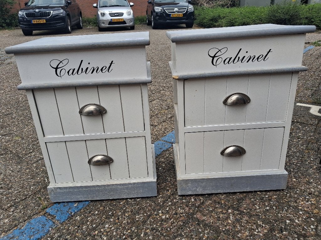 2x kastje lijkt op riviera maison look, Ophalen, Gebruikt