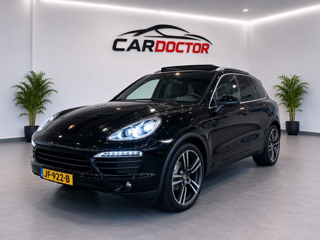 Porsche Cayenne 4.8 S TURBO - NW APK - PANORAMADAK - FULL OP, Auto's, Porsche, Automaat, Gebruikt, 138 €/maand, Zwart