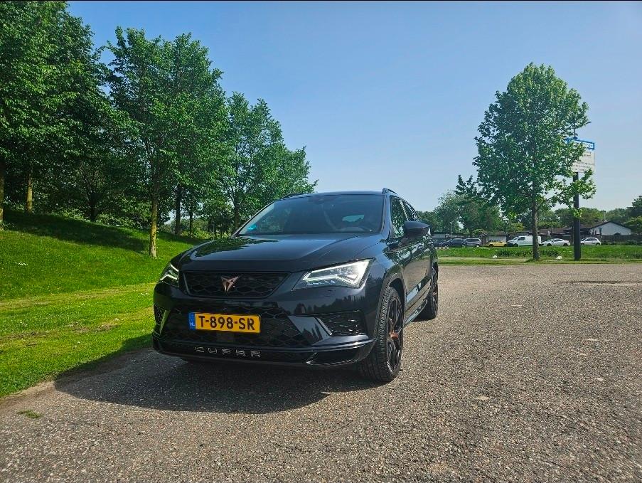 CUPRA ATECA 2.0 4DRIVE /BREMBO/KUIPSTL/360/PAN/BEAT/TRK, Auto's, Automaat, Zwart, 4 cilinders, Zwart