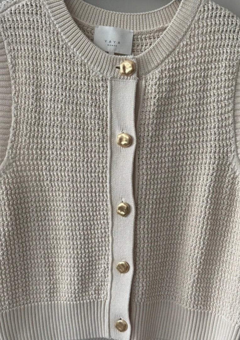 Yaya gilet mt. M, nieuw! Nwpr.69,95, Ophalen of Verzenden, Nieuw, Maat 38/40 (M), Beige
