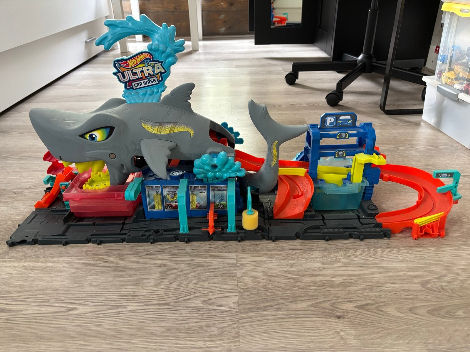 Hot Wheels Ultimate Garage Haai Wasstraat, Ophalen of Verzenden, Zo goed als nieuw