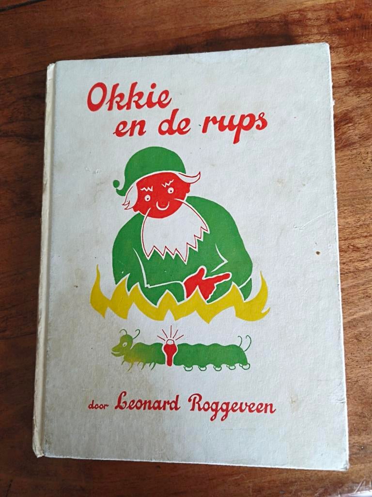 Okkie en de rups - Leonard Roggeveen, Boeken, Gelezen, Leonard Roggeveen, Ophalen of Verzenden, Sprookjes